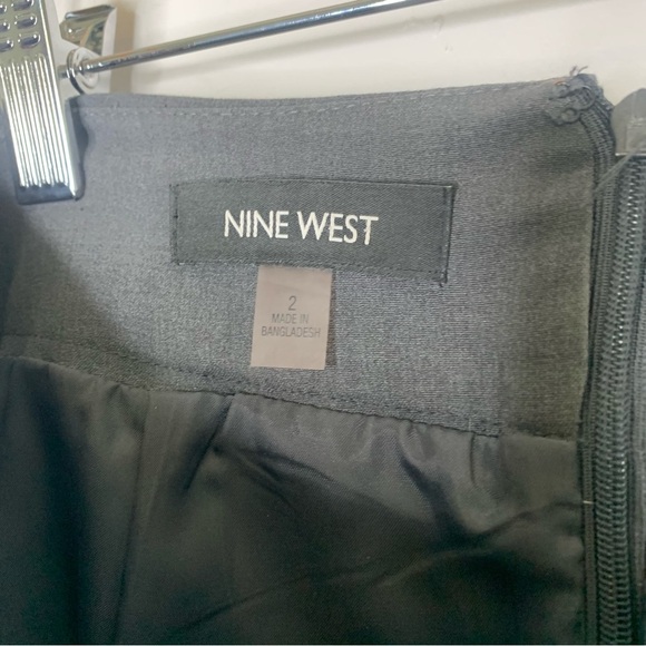 Nine West Dark Gray Midi Pencil Skirt Size 2 - Picture 3 of 8